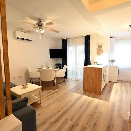 Apartamento La Margarita Torrevieja Exterior foto